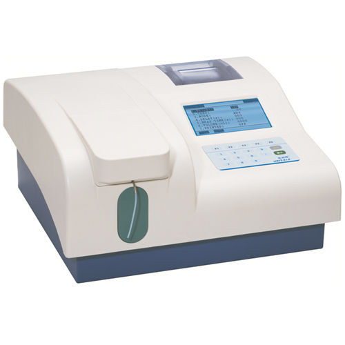 KAM-BIOMED SARL renforce le plateau technique de l'Hôpital de District de Nguelemedouka - Image 2